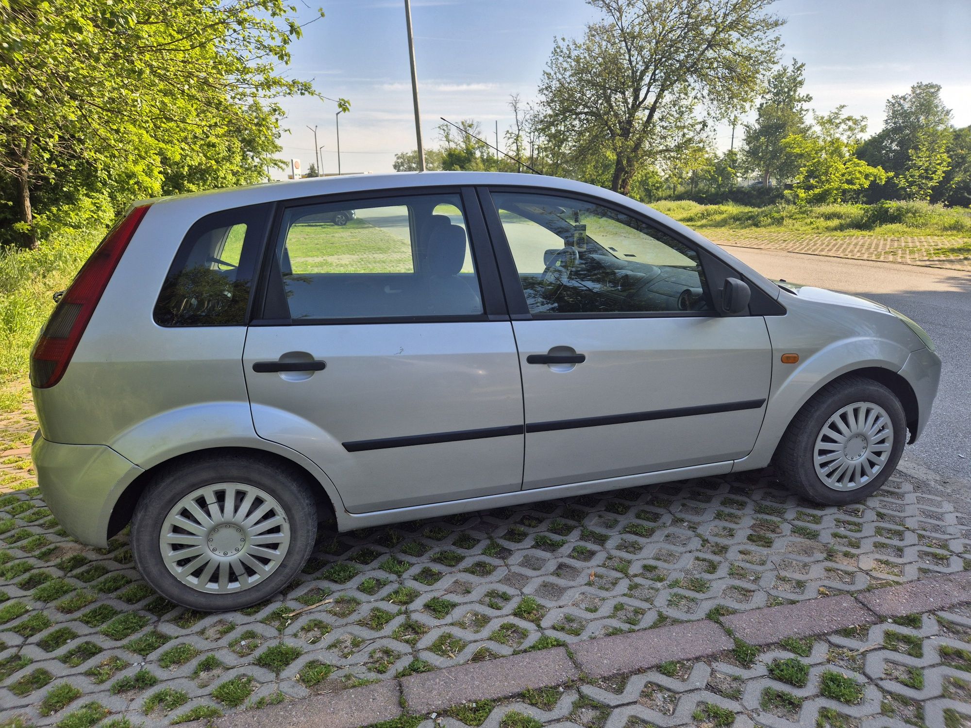 Ford Fiesta 1.4 TDCI (Възможен е коментар на цената)