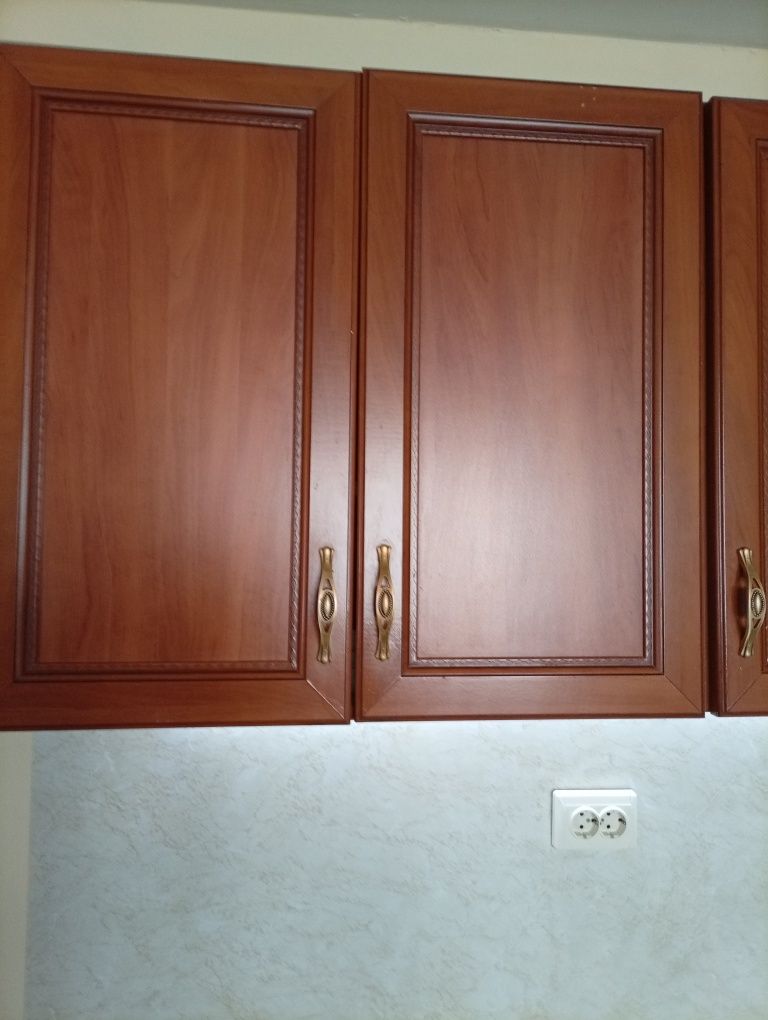 Кухненски шкафове, оборудване