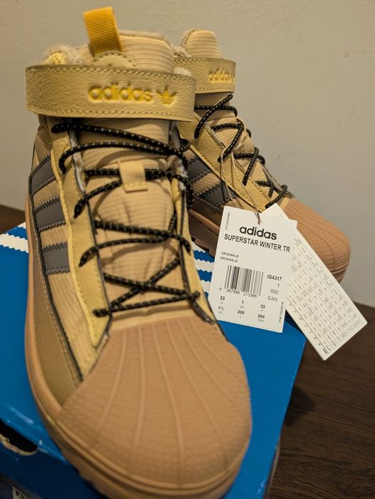 Маратонки за момче Adidas