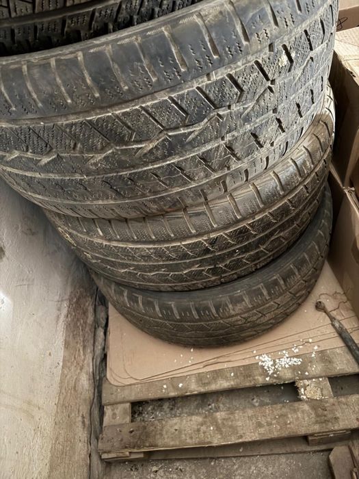 Продается шины 275/55/20