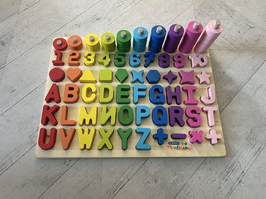 Joc lemn Montessori litere, cifre, forme