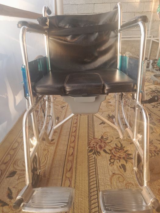 Инвалидная коляска