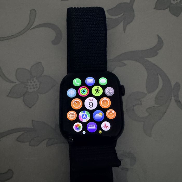 Apple часовник 10 46mm jet black
