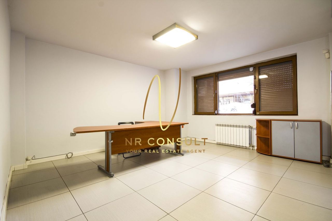 Дава се под наем Офис в София, Борово - 124 кв.м за 990 € - Снимка #2