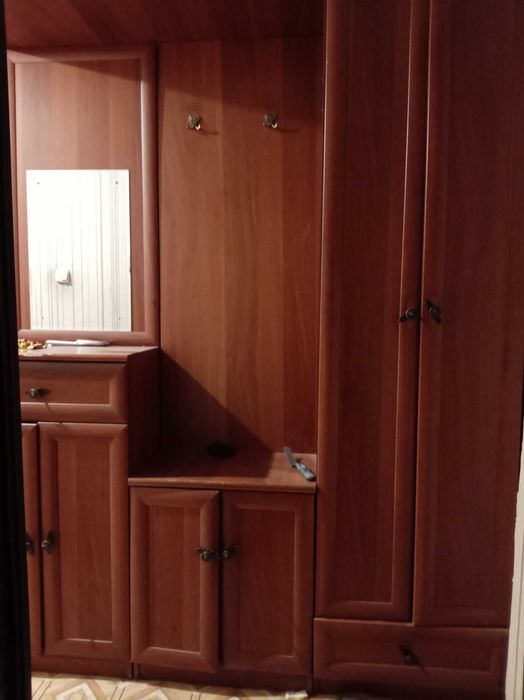 Шкаф для прихожей