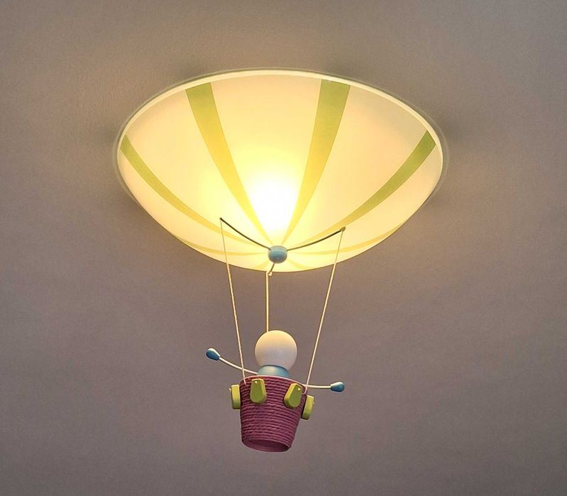 plafoniera/ lustra copii/