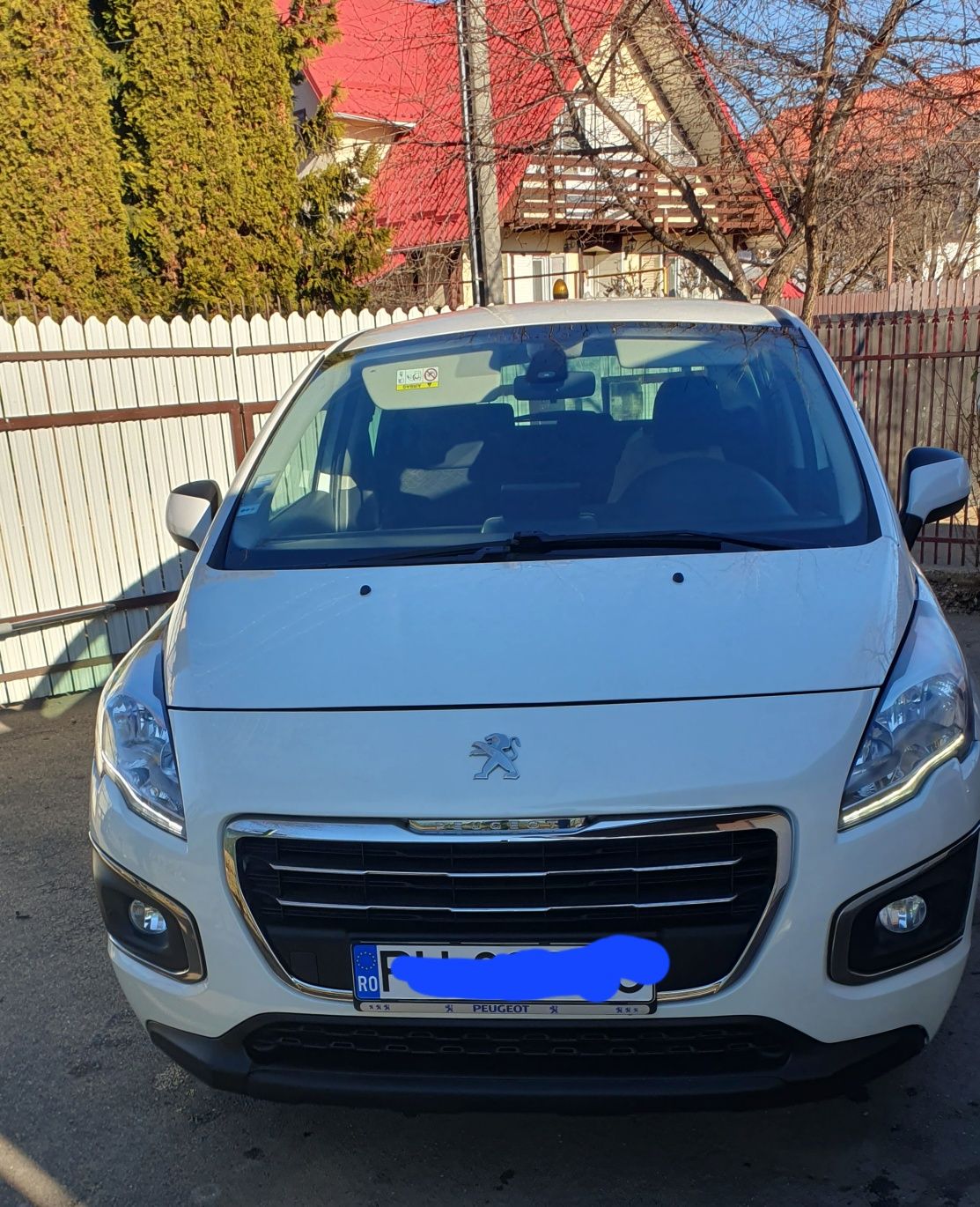 Vând Peugeot 3008 2015