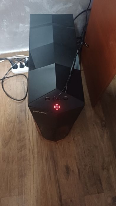 Unitate PC Intel i5-7400 , 1050TI 4 GB VRAM ,16 GB RAM DDR4 2133MHZ