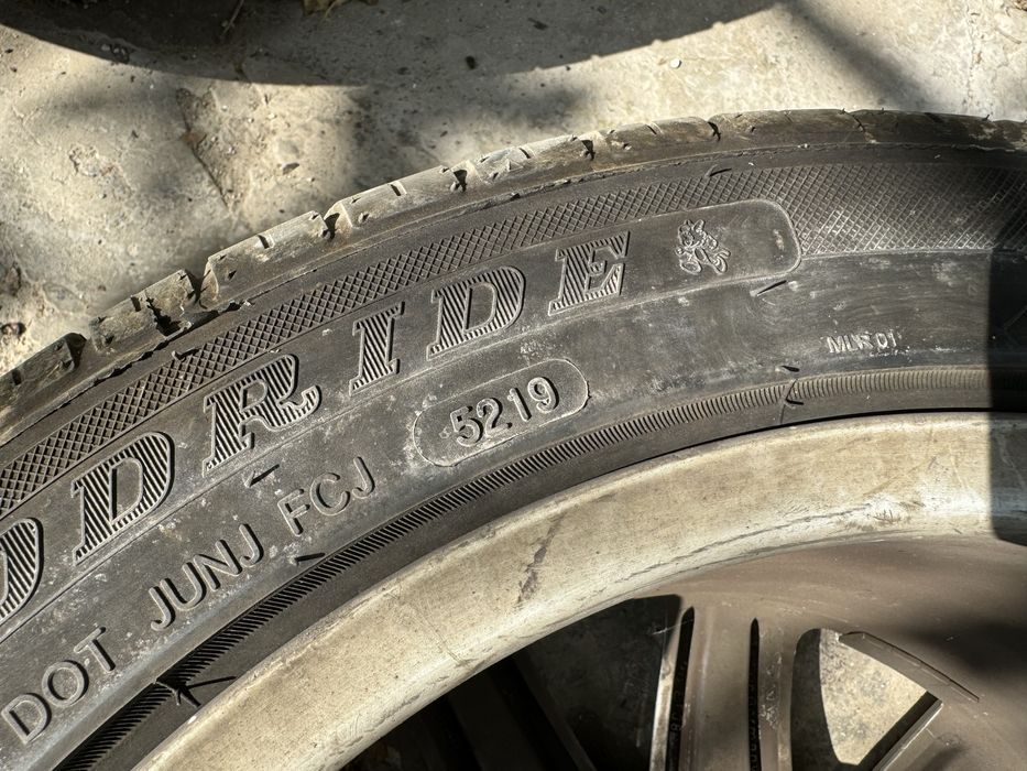 4 бр джанти 17ки 8J ET38 с летни гуми 225/45/17 от Mercedes W211