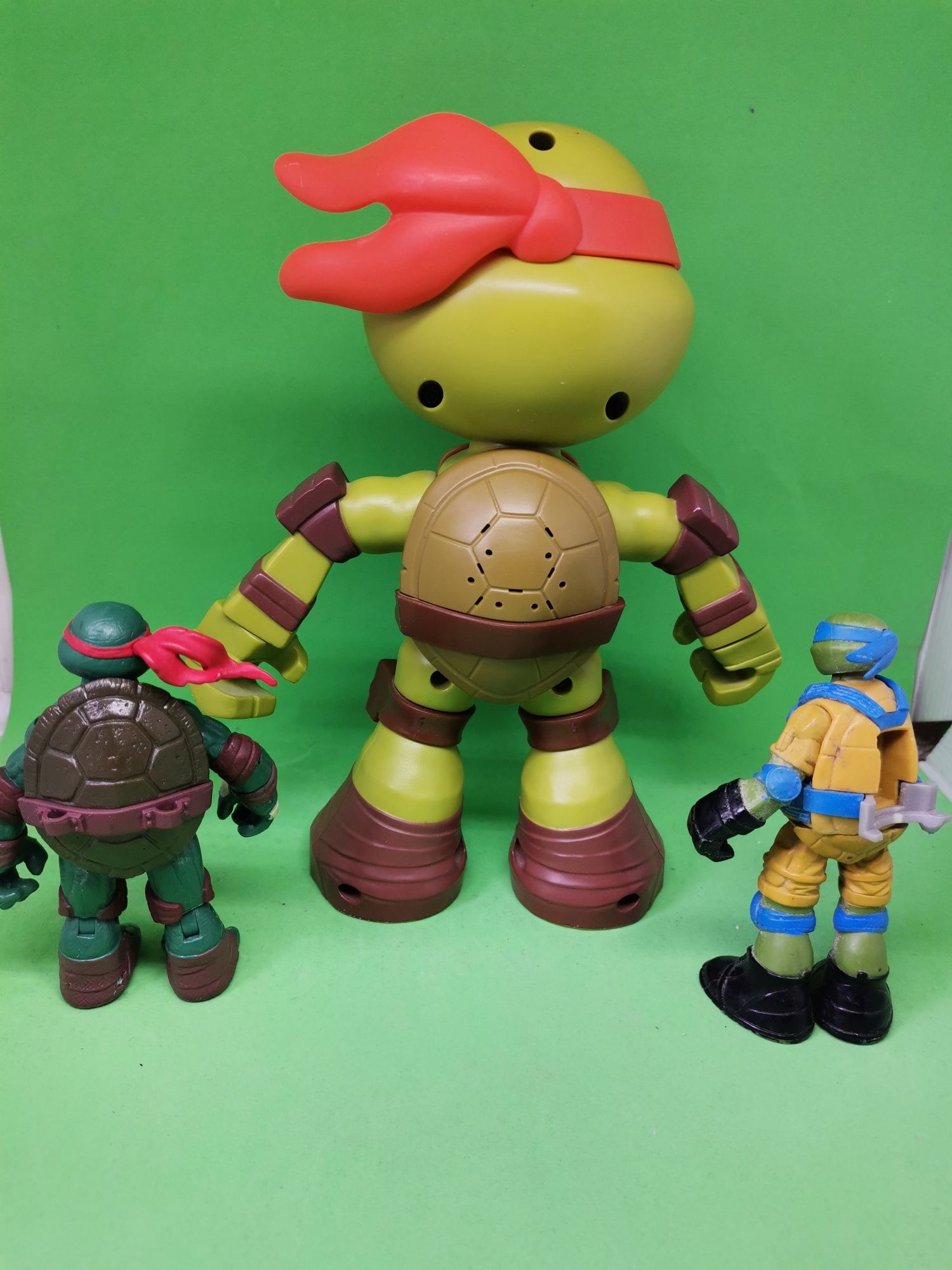 Țestoasele Ninja. Michelangelo figurină interactivă. Playmates turtles