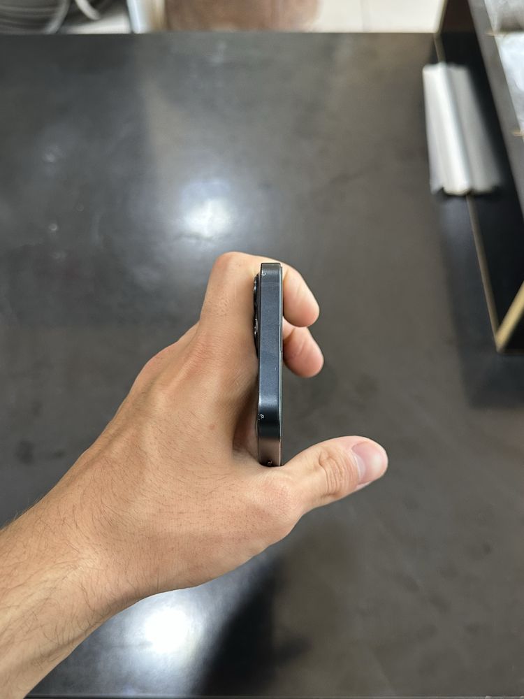 Iphon 13 xolati zor