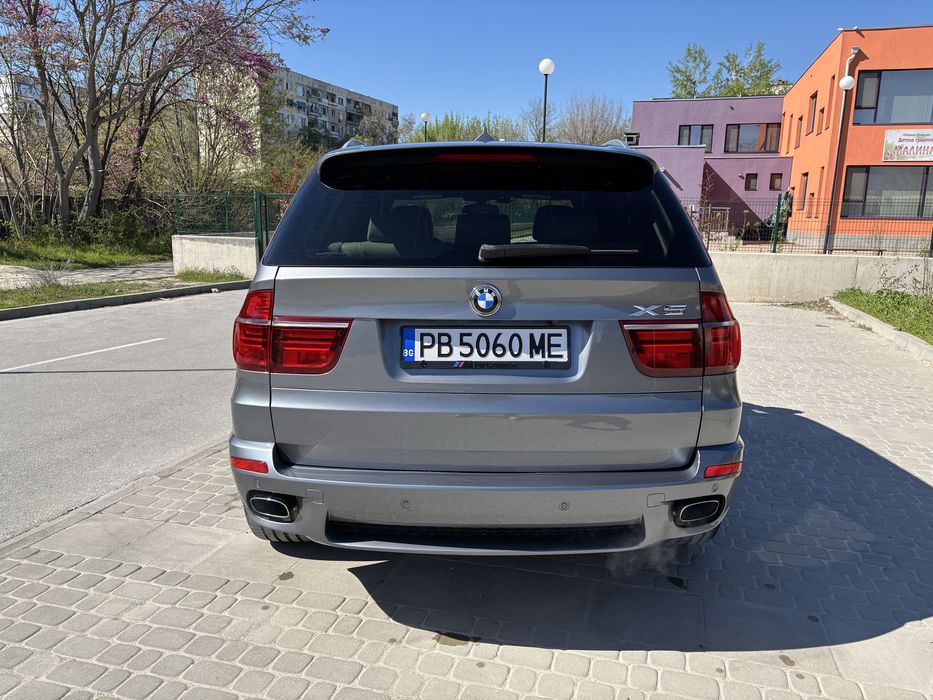 BMW X5 50i Drive