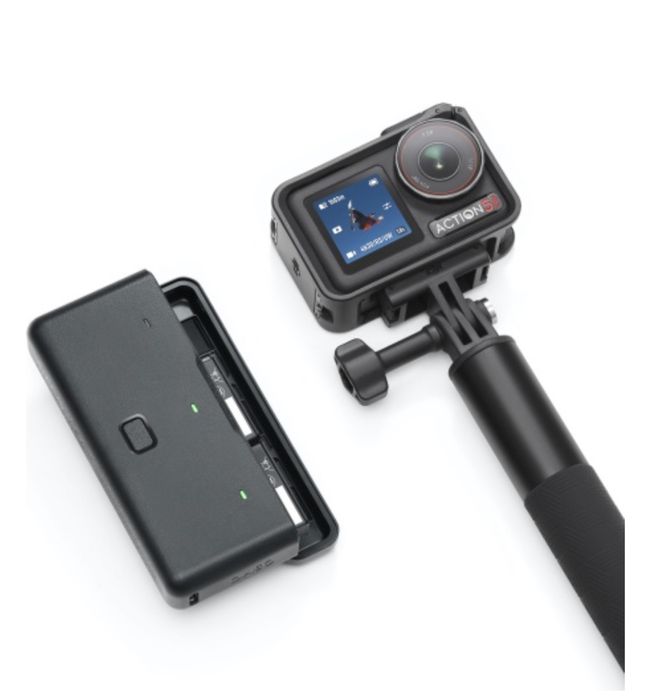 Экшн-камера DJI Osmo Action 5 Pro Adventure Combo