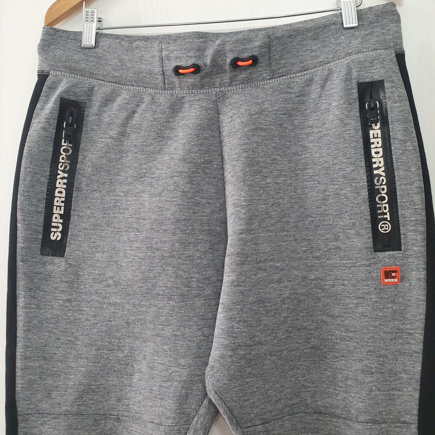 Pantaloni sport Super Dry mas L