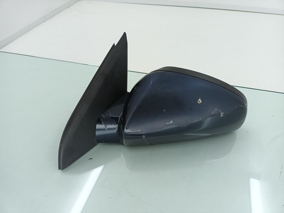 Dezmembrez Oglinda stanga de pe Opel VECTRA C 2002-2008