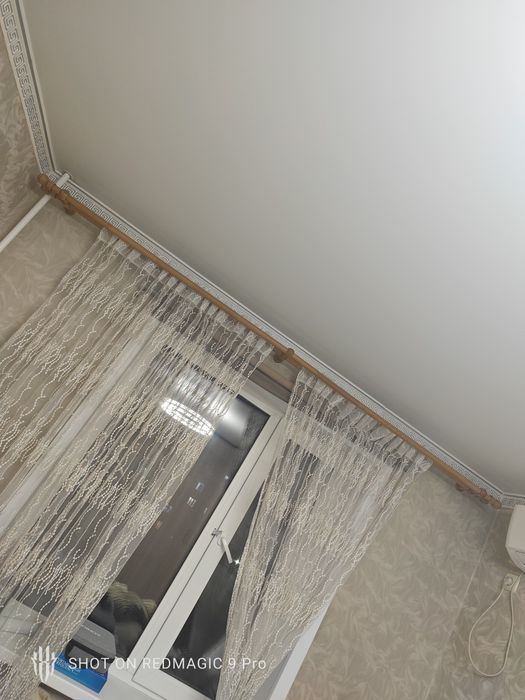 Продам гардины 2 шт