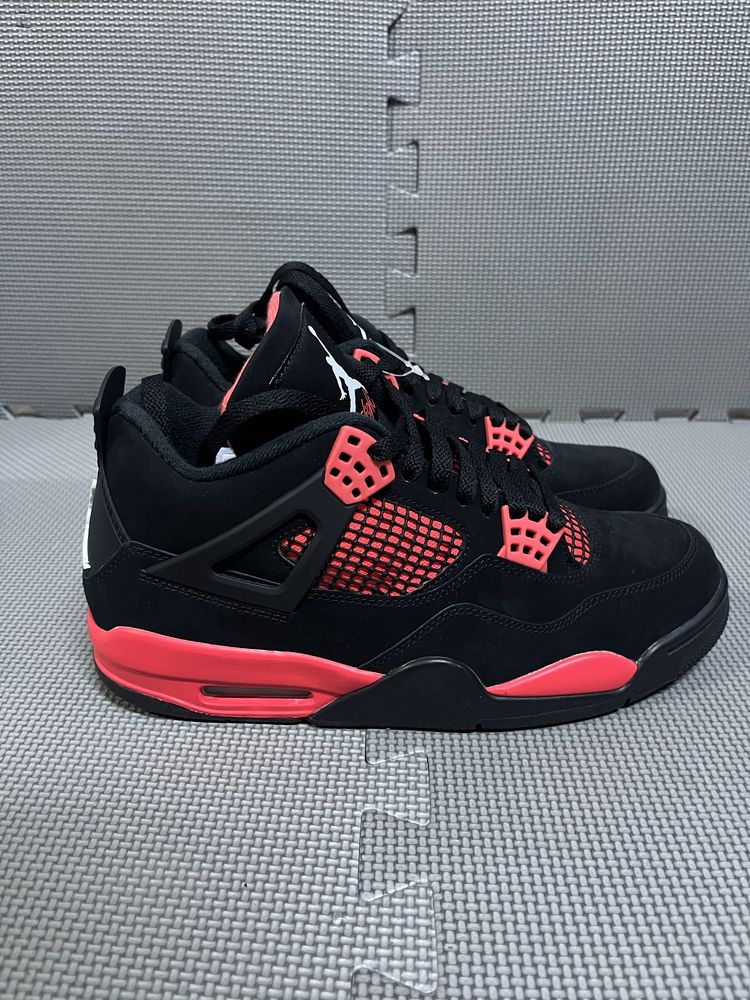 Jordan 4 Red Thunder