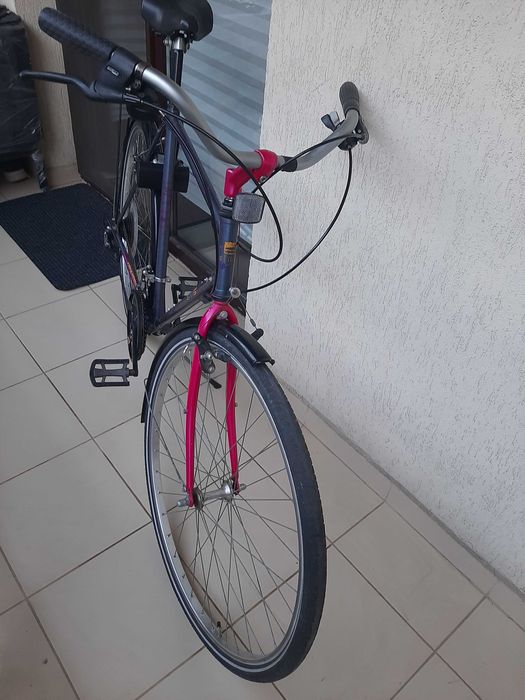 Bicicleta Shimano 100GS EMS