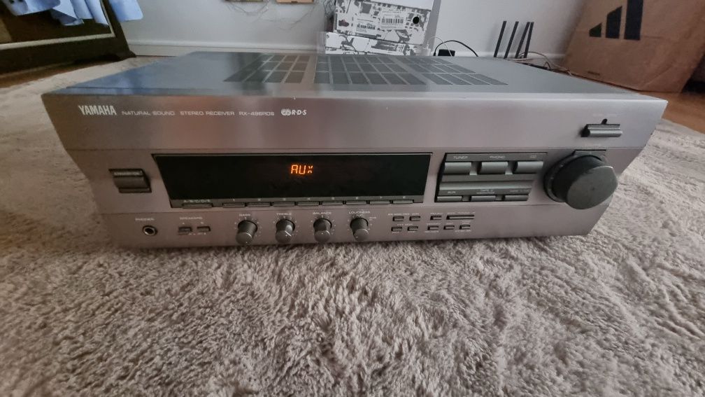 Ampli-tuner yamaha RX 496RDS 145 watts