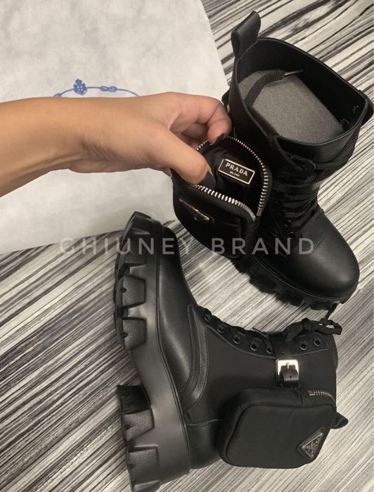 Ghete prada monolith piele naturală