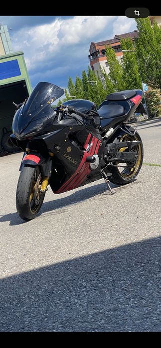 Honda cbr f4i sport