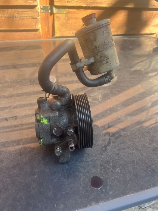 Vand pompa sevo honda crv