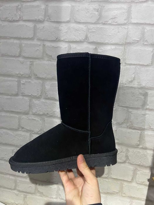 ghete ugg piele noi