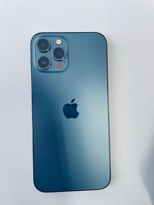 Продам айфон 12 pro max на 128гб