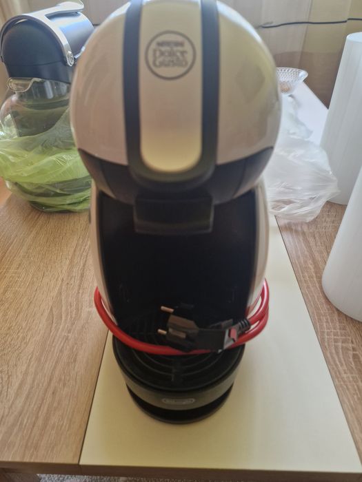 Aparat cafea Dolce Gusto
