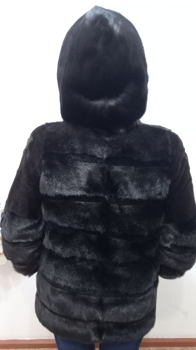 Срочно продам Норковую шубу