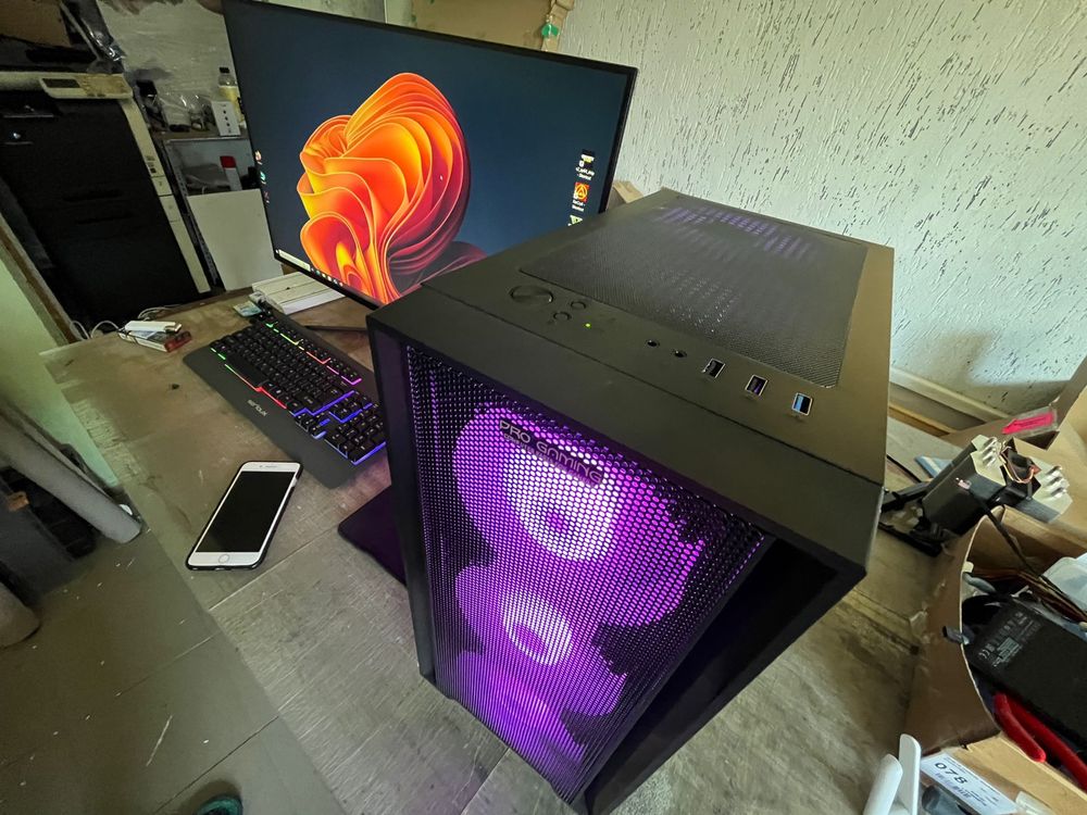 Unitate pc gaming i7 16gb ram ssd si hdd video 8gb