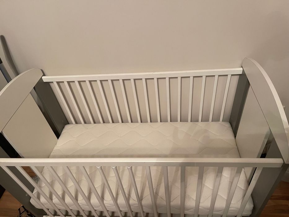 Бебешка кошарка с нов матрак