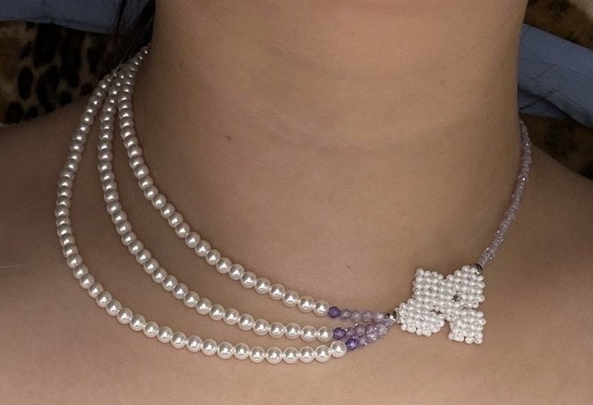 Колье-чокер с орнаментом Ою из бисера