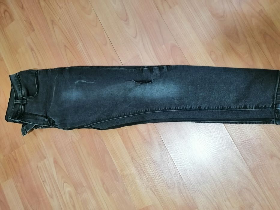 Blugi bărbați, Zara