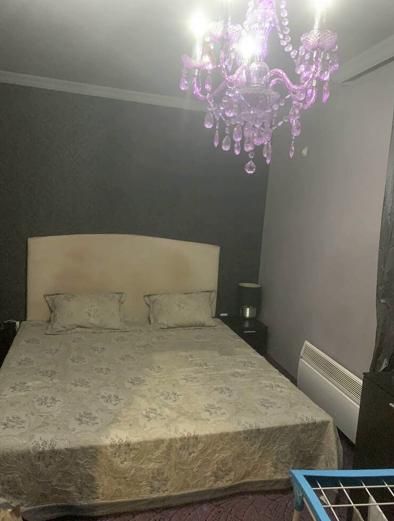 Дава се под наем Двустаен апартамент в Бургас, Възраждане - 65 кв.м за 663 € - Снимка #2