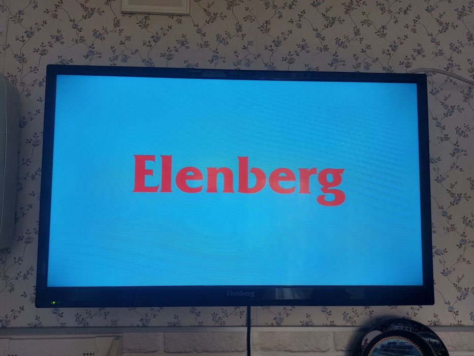 Телевизор Elenberg,81 см по диагонали