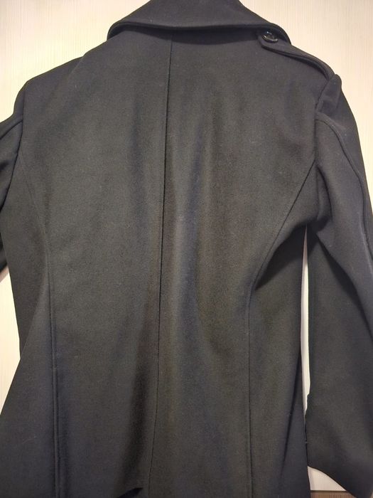 Palton de barbati negru din stofa cu un rever
