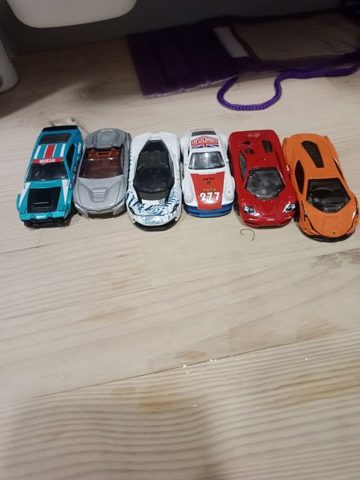 6 машинок хот вилс