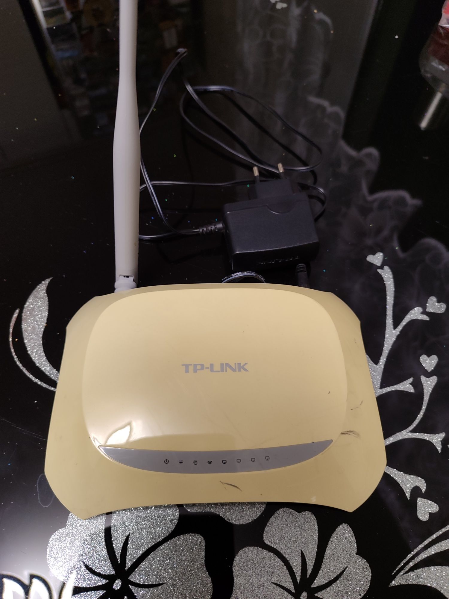 Продам wi-fi роутер