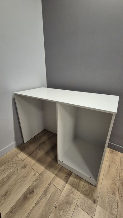 Стол белый высокий Б/У 86х120х55