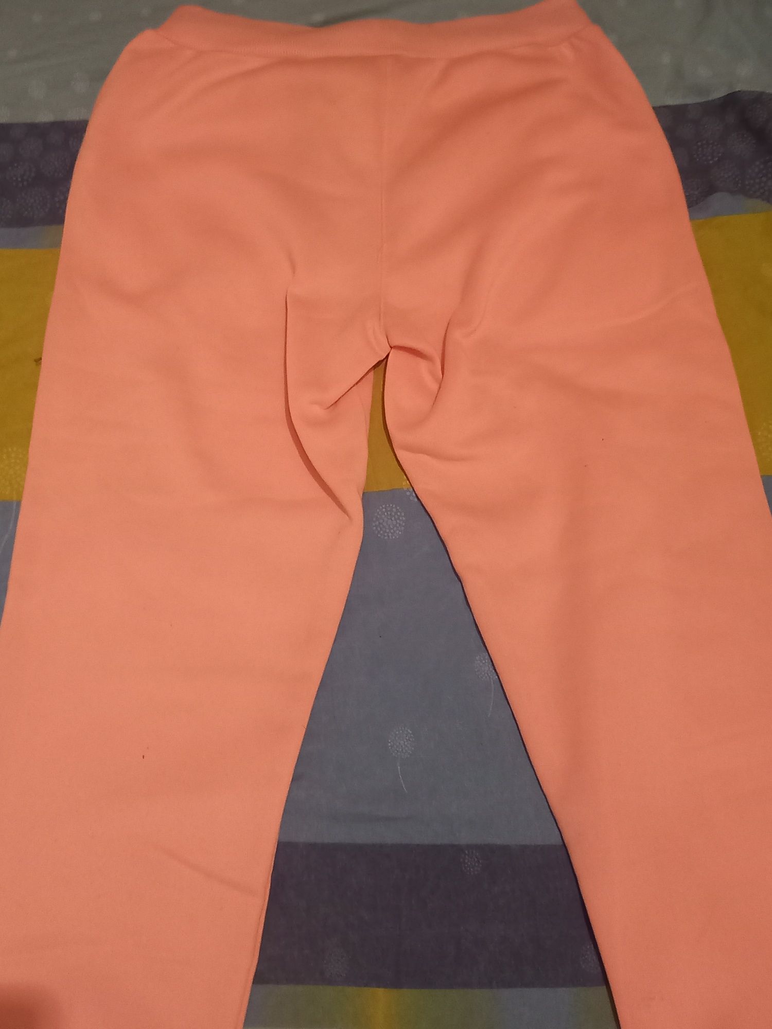 Pantaloni de femeie