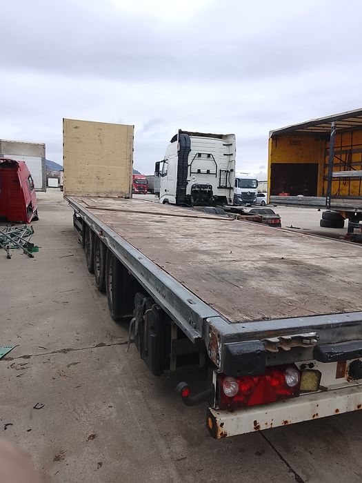 Vând semiremorca schmitz 2005