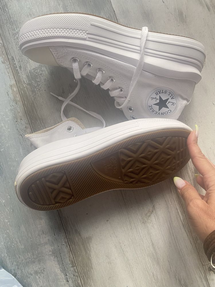 Дам. Кецове Guess и Converse