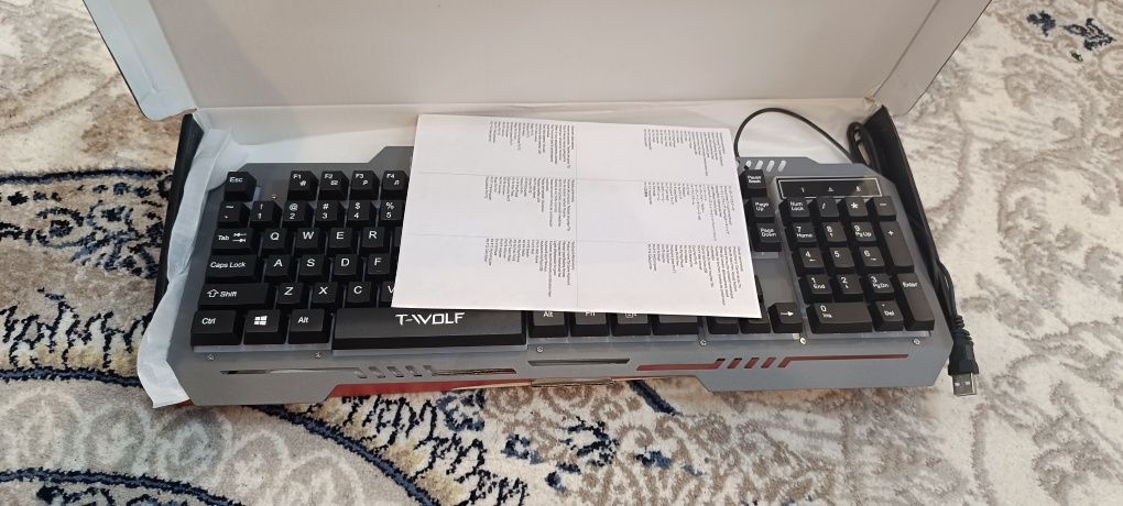 Klavitura T16 rgb yengi