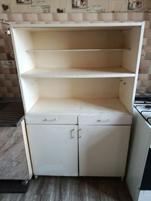 Отдам даром шкаф