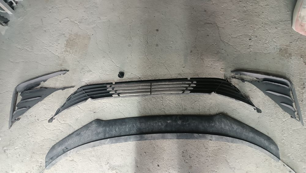 Бампер Элантра накладки решетка губа оригинал