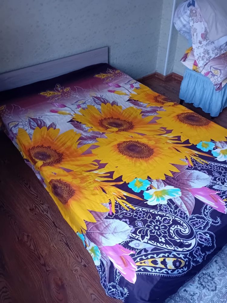 Диван с матросом