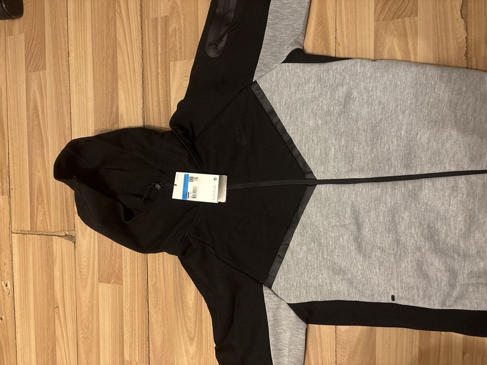 Tech.fleece Panda