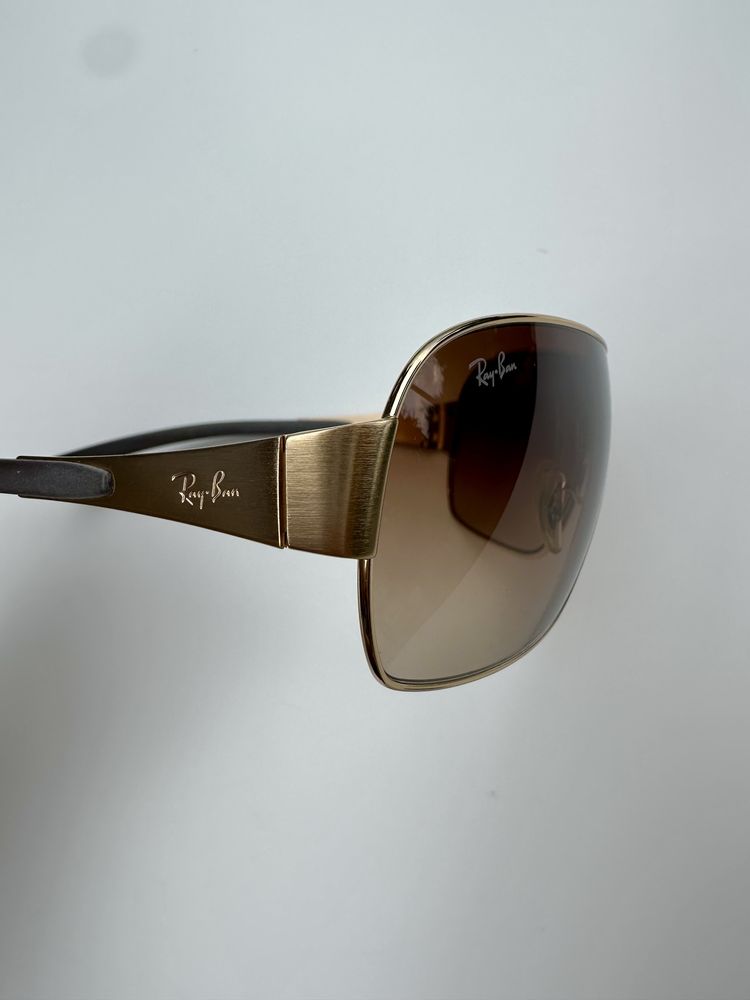 Ray Ban RB3392