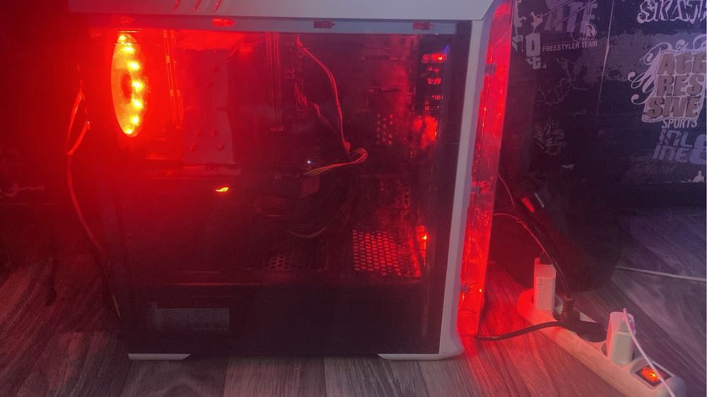 Продам игровой компютер писать токо на вацап